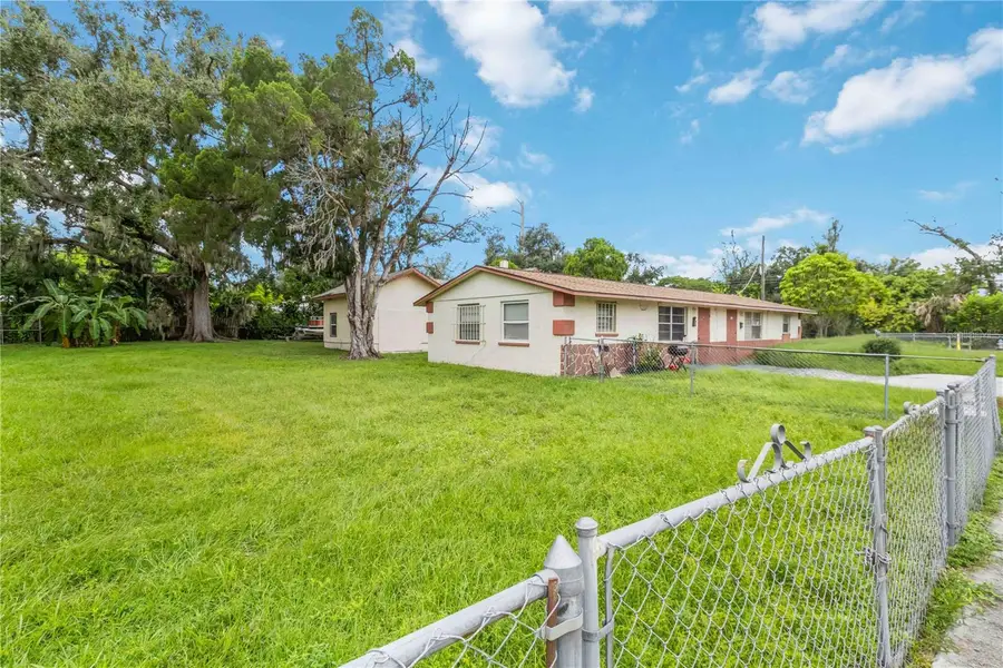 902 27th Street E, Bradenton, FL 34208 - #2