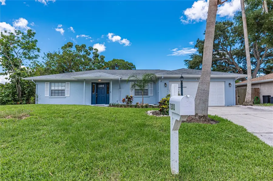 7203 14th Avenue Nw, Bradenton, FL 34209 - #2