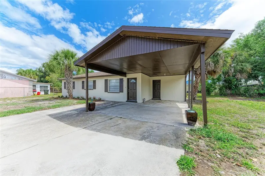 3012 Clay Circle, Sarasota, FL 34234 - #2