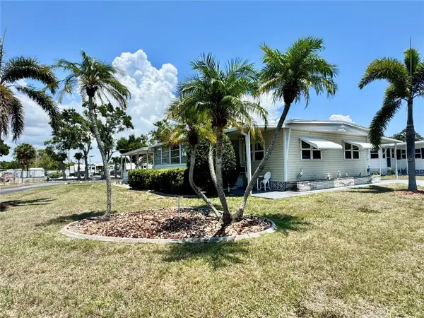 5511 Denmark Drive, BRADENTON, FL 34207
