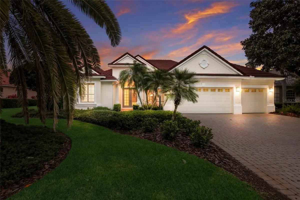 7062 Twin Hills Terrace, Lakewood Ranch, FL 34202 - #1