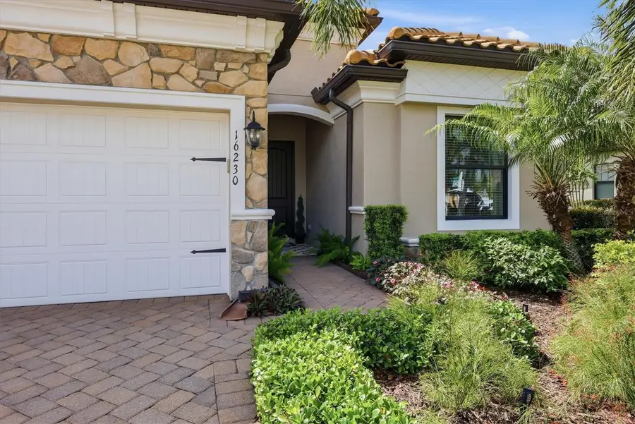 16230 Castle Park Terrace, Lakewood Ranch, FL 34202 - #2