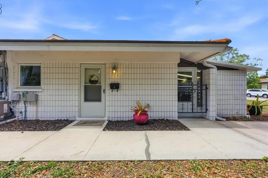 405 Menendez Street, Venice, FL 34285 - #2