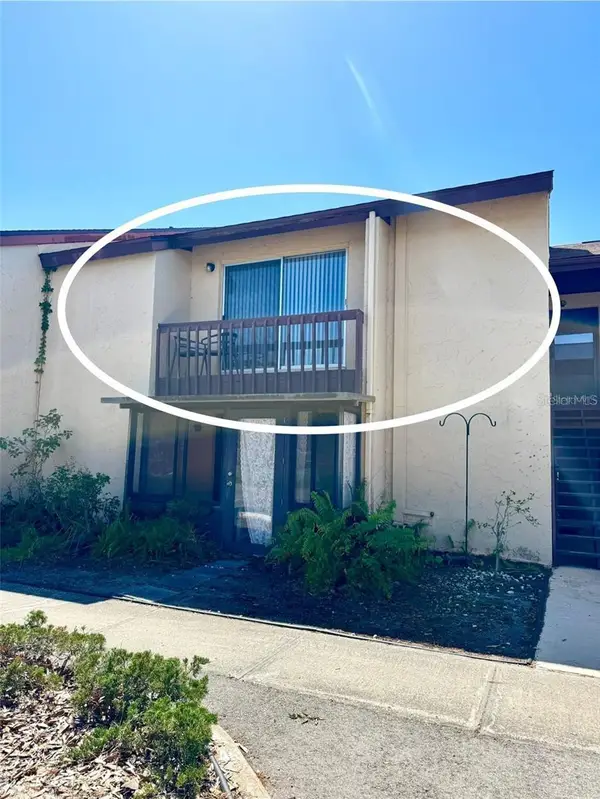 2632 Hidden Lake Drive N #E, SARASOTA, FL 34237