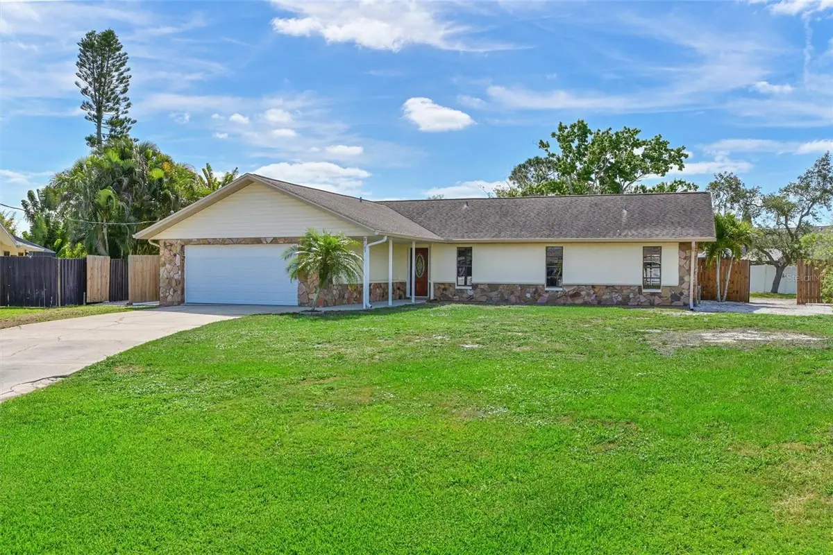 8103 13th Avenue Nw, Bradenton, FL 34209 - #1