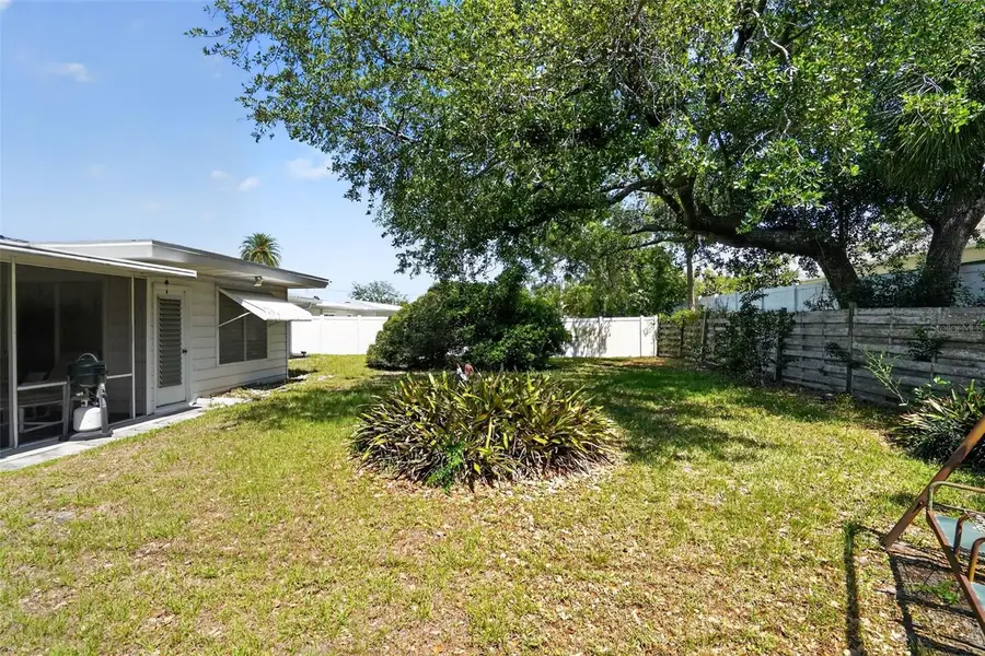 2312 Grove Street, Sarasota, FL 34239 - #2