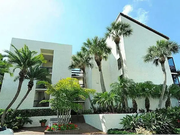 1975 Gulf Of Mexico Drive #G4-203, LONGBOAT KEY, FL 34228