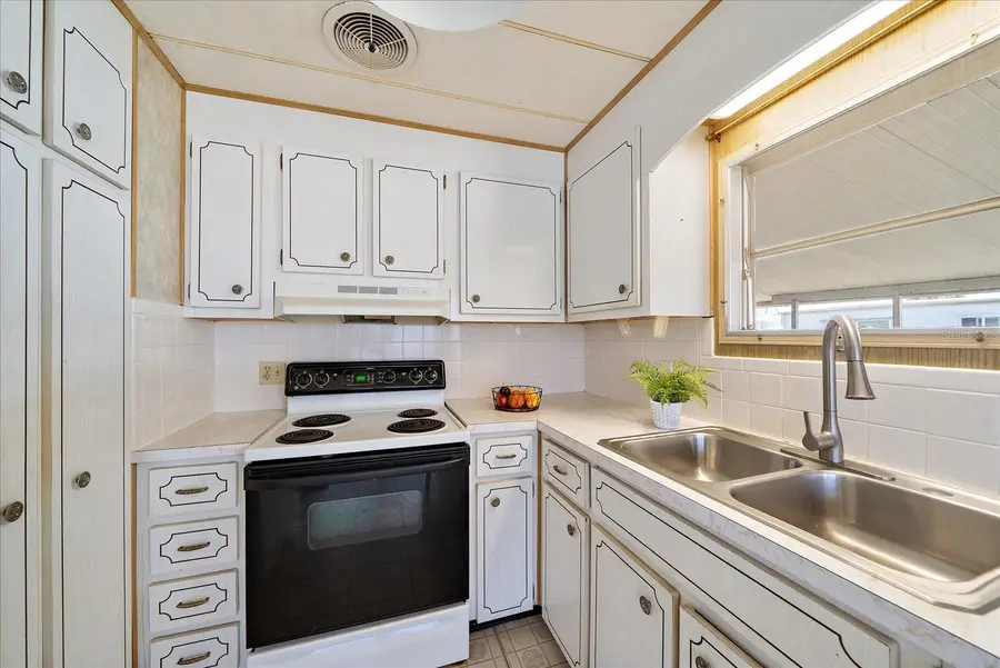 89 Del Rio Drive, Palmetto, FL 34221 - #3