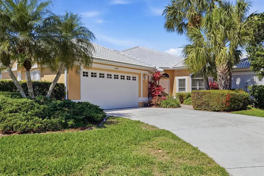 6820 Avenida Marbella, Sarasota, FL 34238 - #2