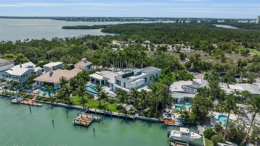 445 Mckinley Drive, Sarasota, FL 34236 - #2