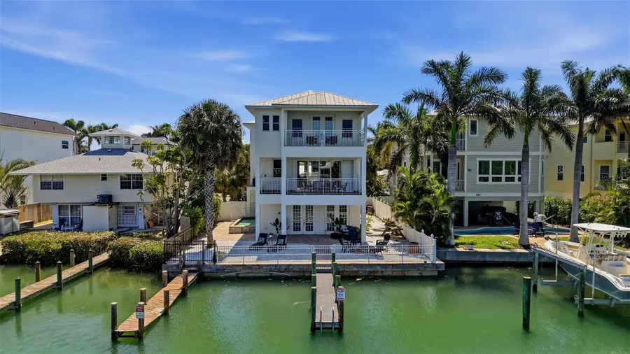 418 Pine Avenue, Anna Maria, FL 34216 - #3