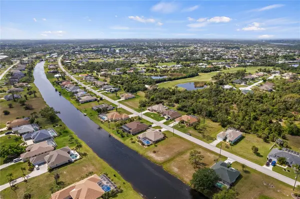 805 Rotonda Circle, ROTONDA WEST, FL 33947