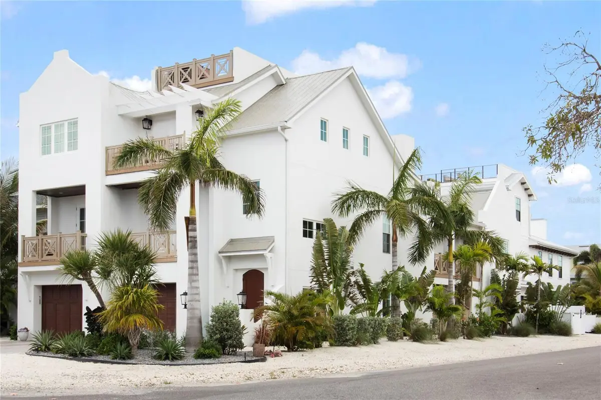 416 Alamanda Road, Anna Maria, FL 34216 - #1