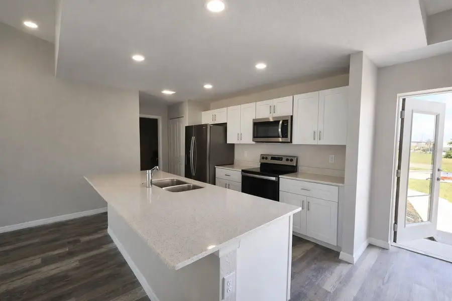 202 NW 25th Place, Cape Coral, FL 33993 - #3