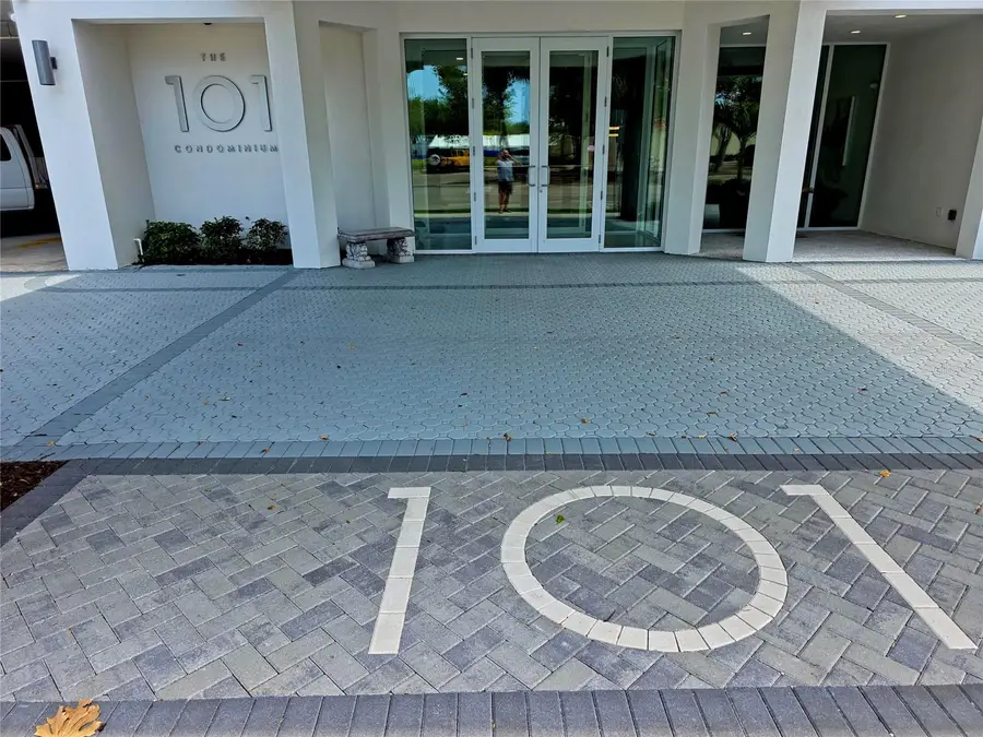 101 S Gulfstream Avenue # 4A, Sarasota, FL 34236 - #2