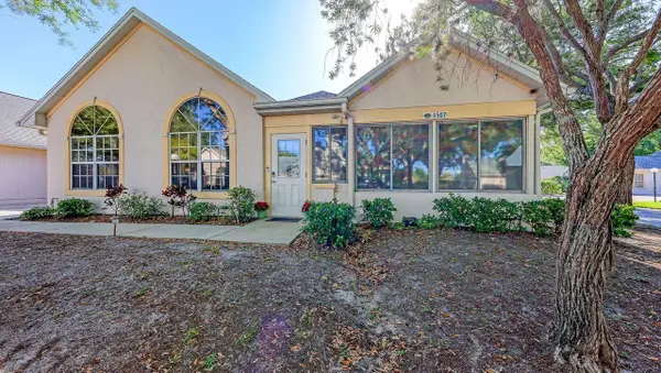 4507 Whirlaway Drive #A, SARASOTA, FL 34233