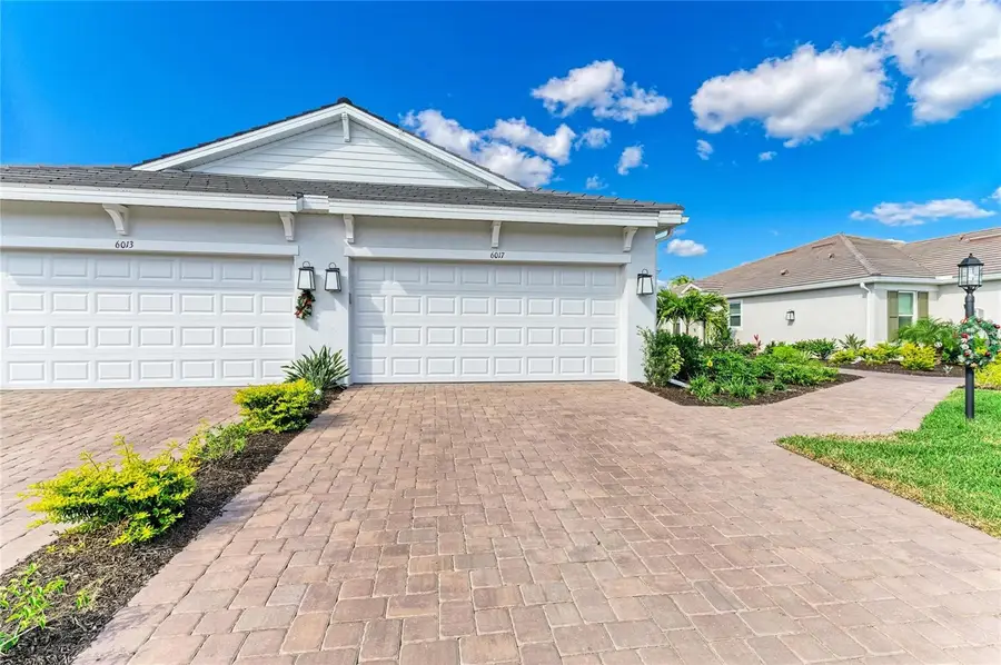 6017 Mesa Glen, Bradenton, FL 34203 - #3