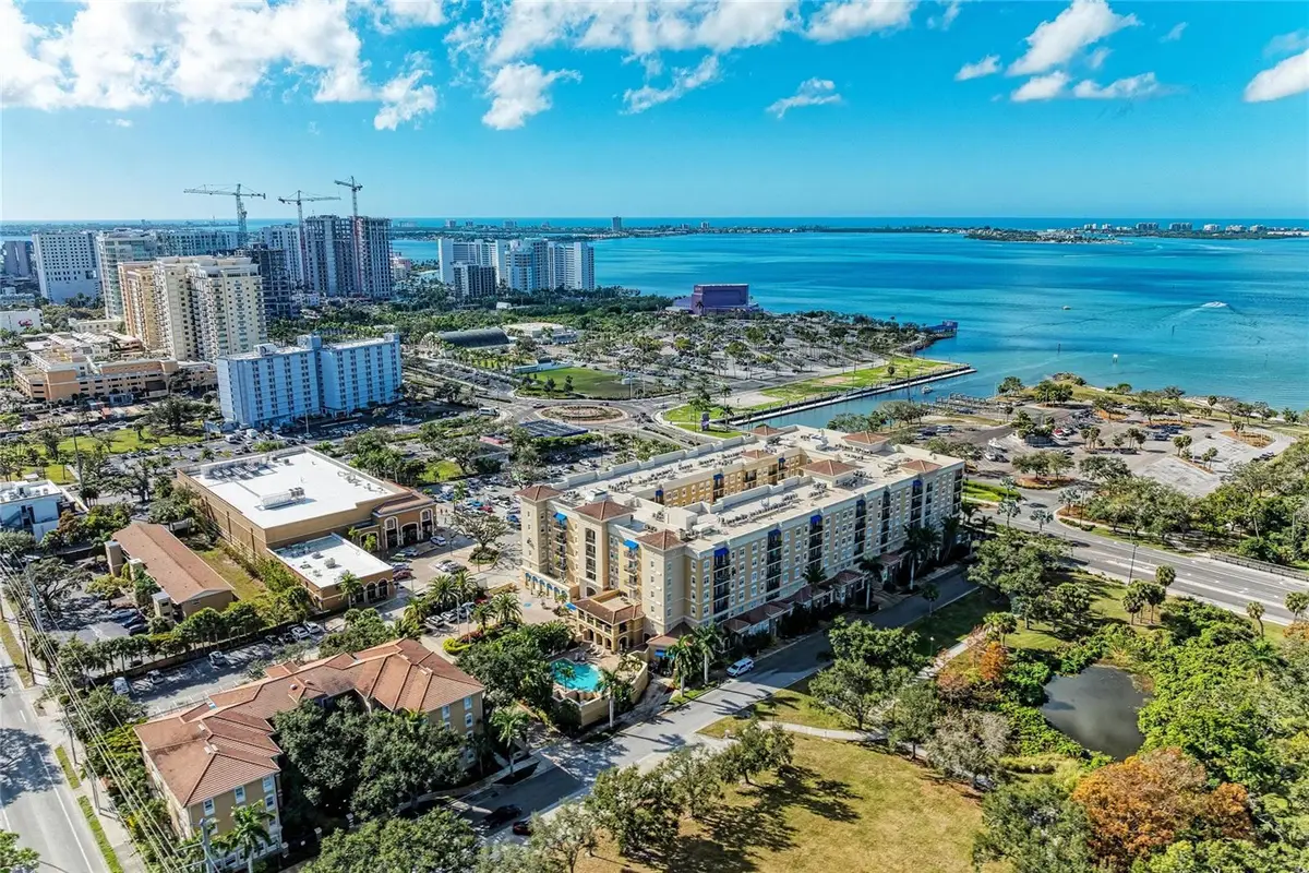1064 N Tamiami Trail #1304, Sarasota, FL 34236 - #1