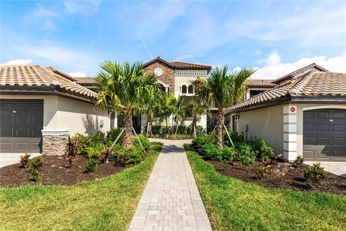 5558 Palmer Circle #105, Bradenton, FL 34211 - #1