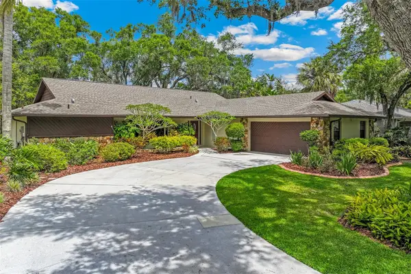 4587 Friar Tuck Lane, SARASOTA, FL 34232