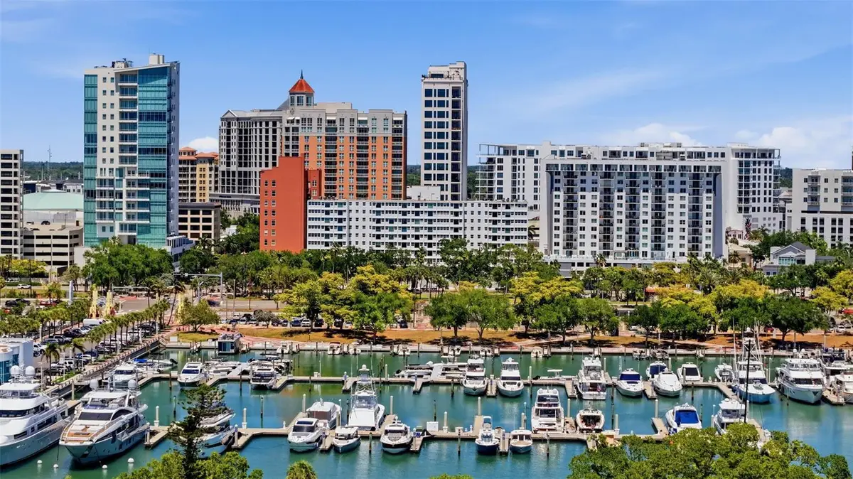 33 S Gulfstream Avenue #704, Sarasota, FL 34236 - #1