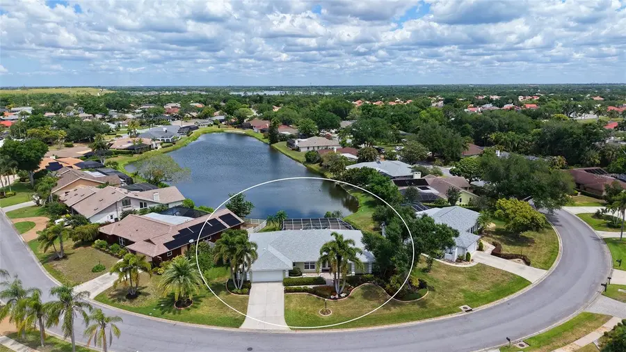 6921 Country Lakes Circle, Sarasota, FL 34243 - #2