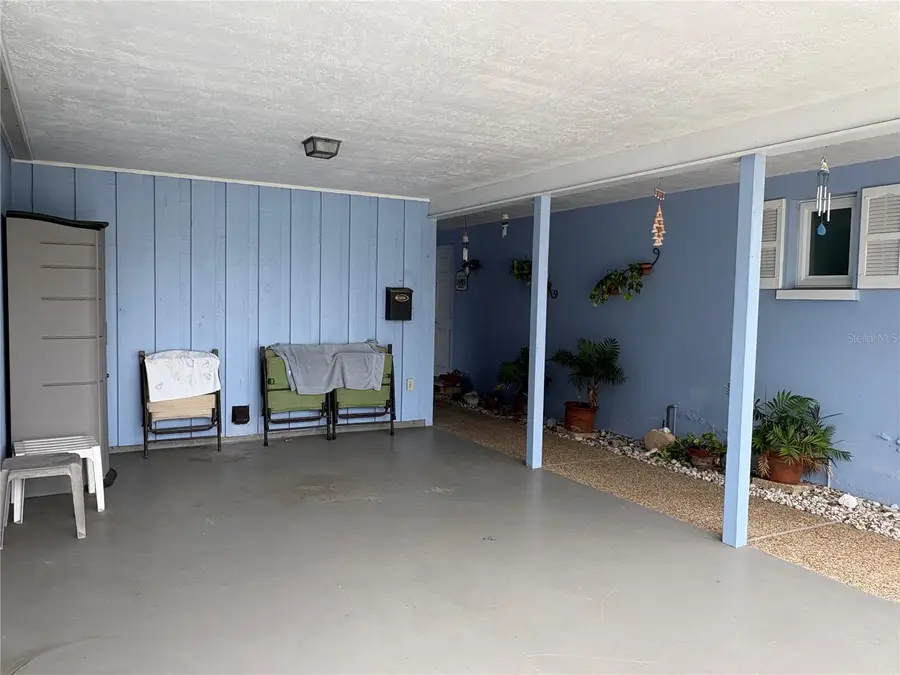 3636 Village Green Dr #304, Sarasota, FL 34239 - #3