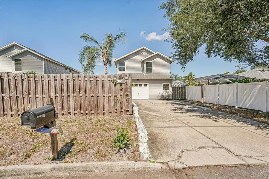 5102 Moeller Avenue, Sarasota, FL 34233 - #2