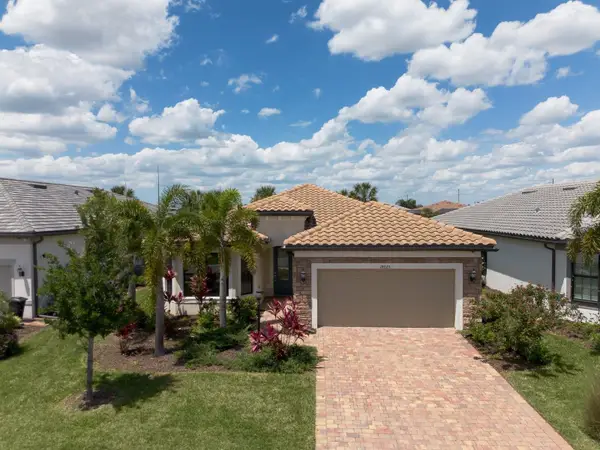 18025 Harwich Place, BRADENTON, FL 34202