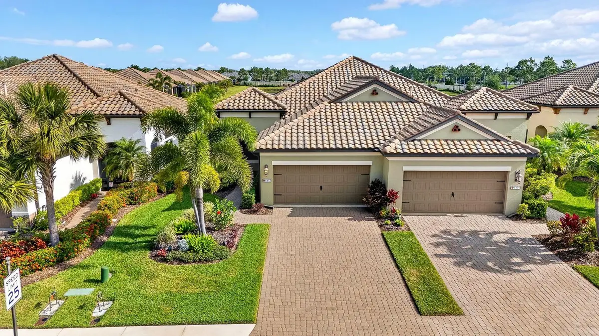 4417 Amalfi Avenue, Sarasota, FL 34243 - #1