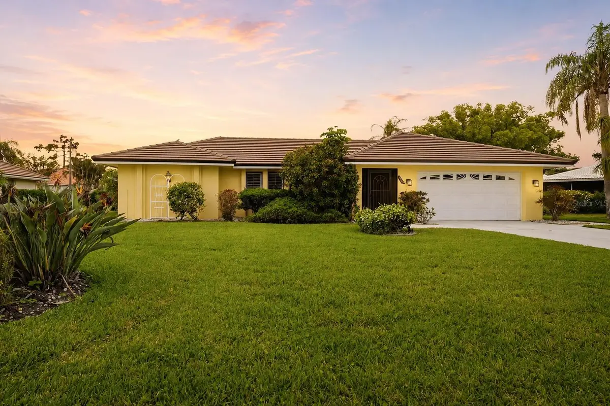 450 Rubens Drive E, Nokomis, FL 34275 - #1