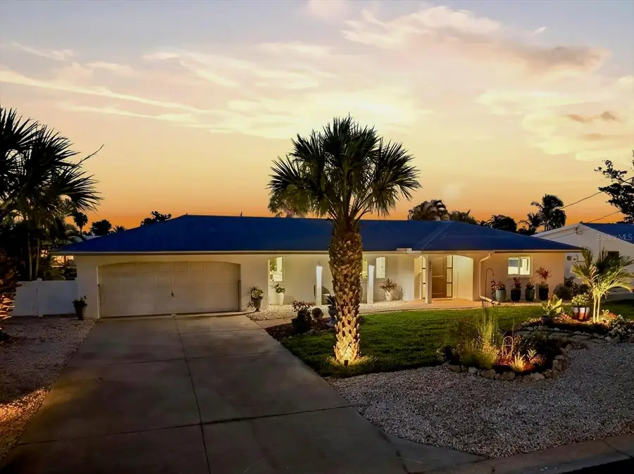 617 Dundee Lane, Holmes Beach, FL 34217 - #2