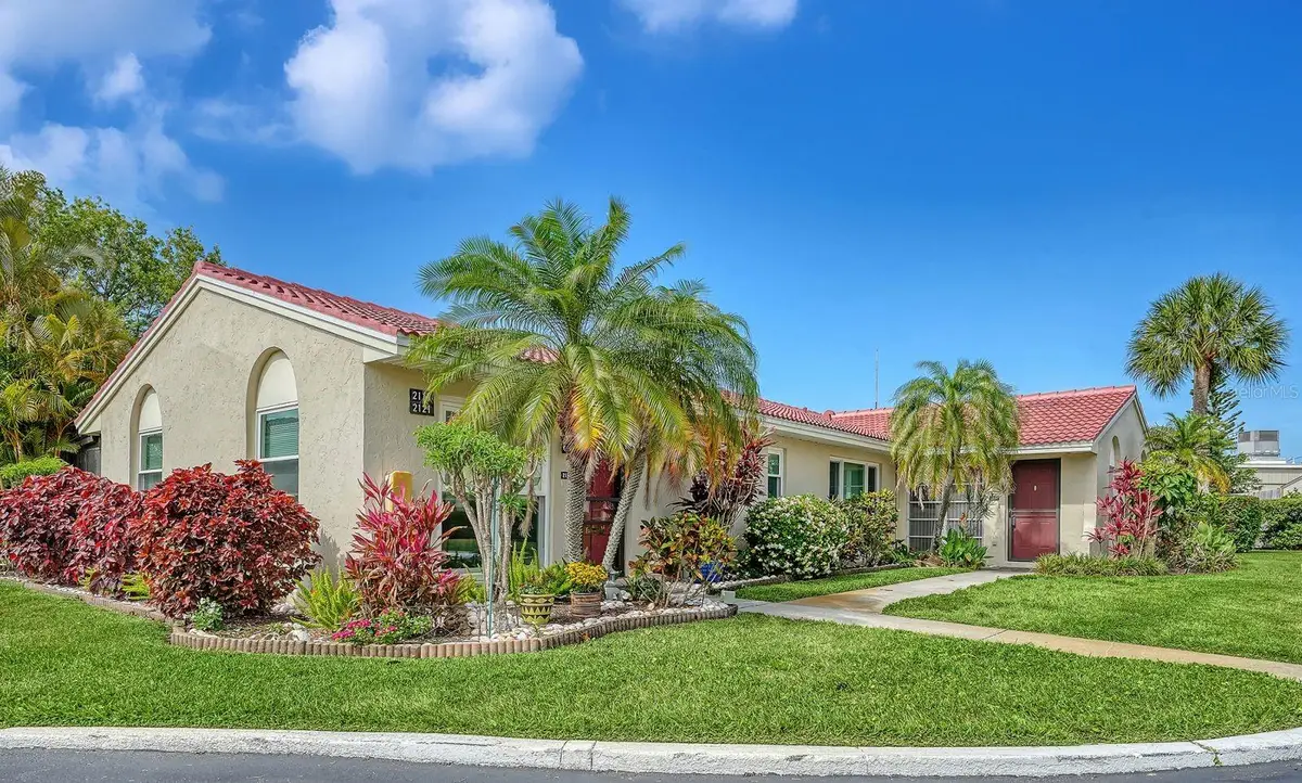 2121 Pueblo Circle #V6, Sarasota, FL 34231 - #1