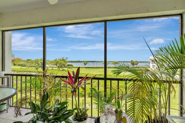 4835 Independence Drive, BRADENTON, FL 34210