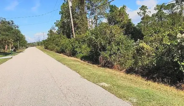 6016 Golden Road, SEBRING, FL 33875