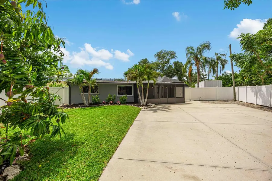 4014 Radnor Place, Sarasota, FL 34233 - #3
