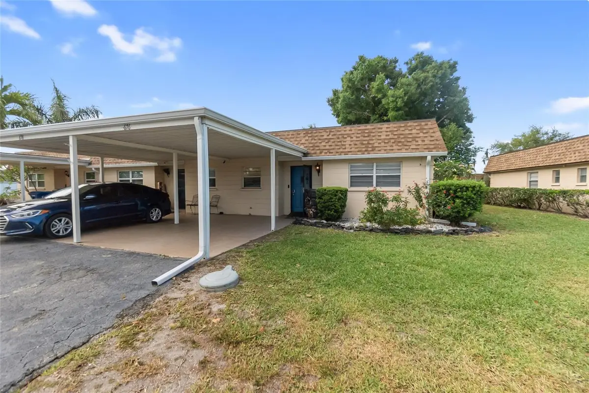 676 Park Circle, Bradenton, FL 34207 - #1