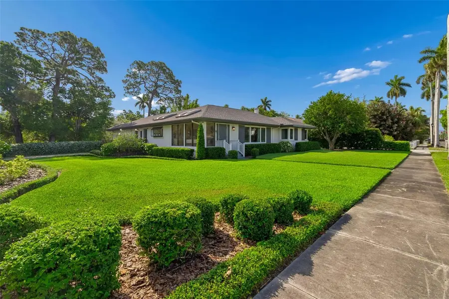 301 26th Street W, Bradenton, FL 34205 - #3