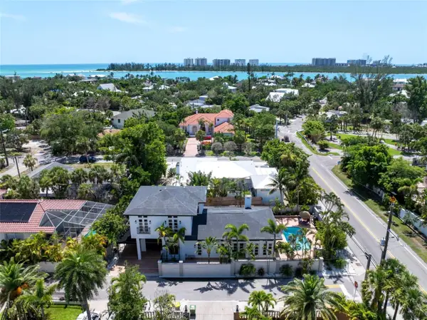 324 Siesta Drive, SARASOTA, FL 34242