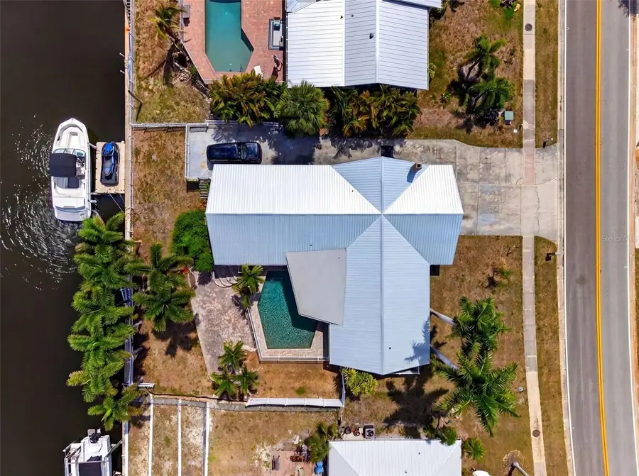 2555 Constitution Boulevard, Sarasota, FL 34231 - #2
