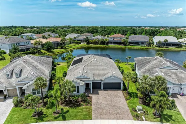 12151 Cranston Way, LAKEWOOD RANCH, FL 34211