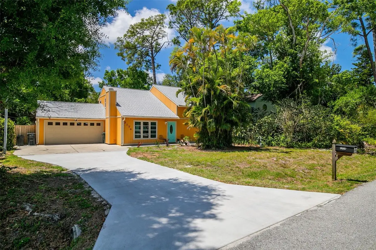 3174 Peachtree Street, Sarasota, FL 34231 - #1