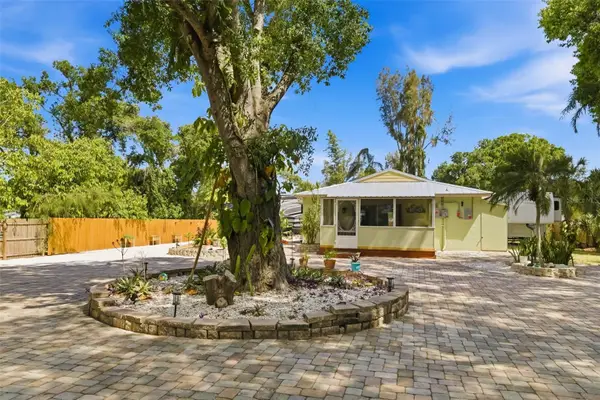 2549 19th Street, SARASOTA, FL 34234