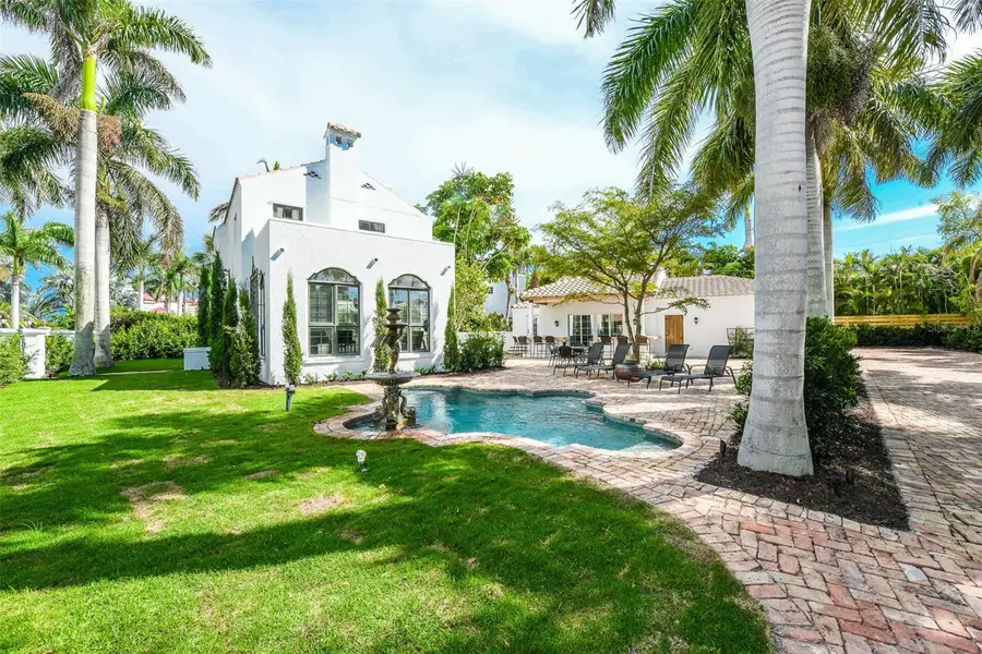 76 S Washington Drive, Sarasota, FL 34236 - #3