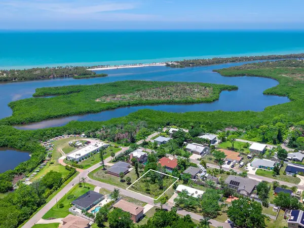 Everest Road, VENICE, FL 34293