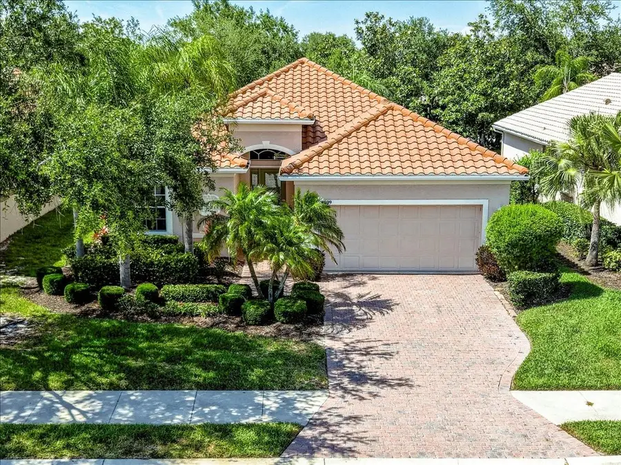 4109 66th Terrace E, Sarasota, FL 34243 - #3