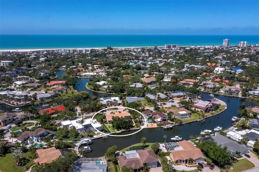 819 Paradise Way, Sarasota, FL 34242 - #2