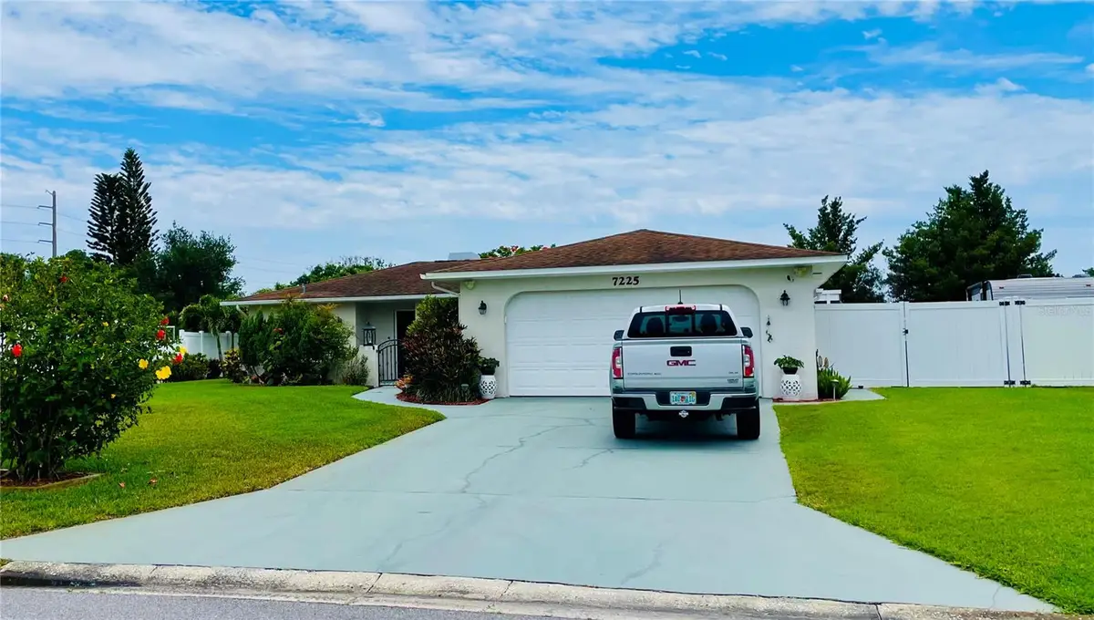 7225 8th Avenue Loop W, Bradenton, FL 34209 - #1