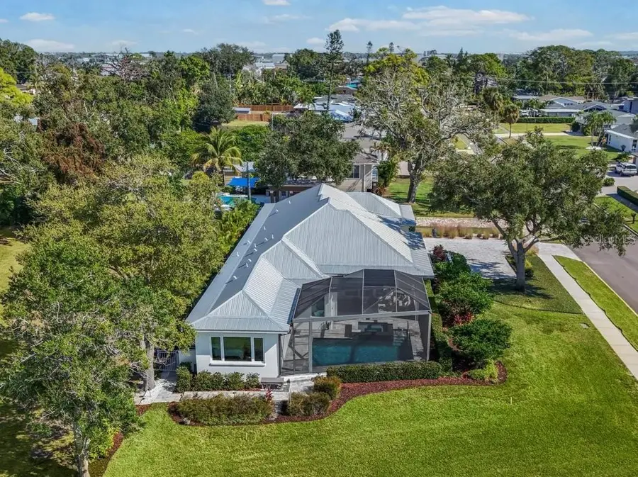 7927 Longbay Boulevard, Sarasota, FL 34243 - #3