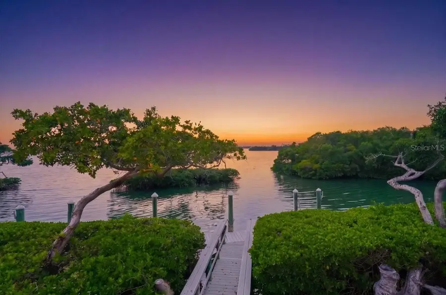 3620 Fair Oaks Place, Longboat Key, FL 34228 - #3